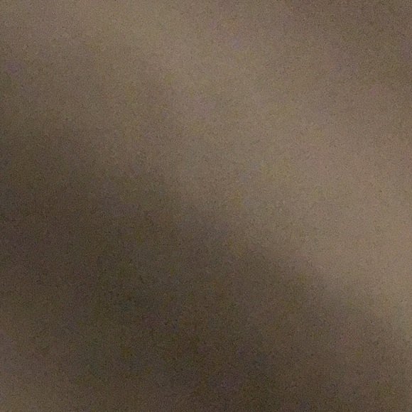 Meet your Posher, Jennifer - Picture 1 of 1